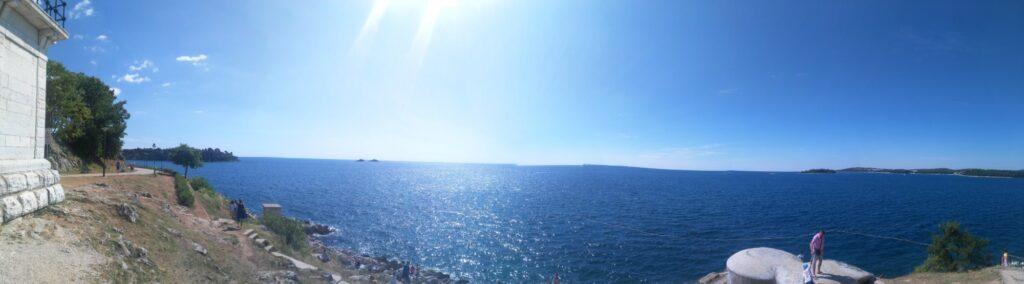 Výhled na moře z městečka Rovinj