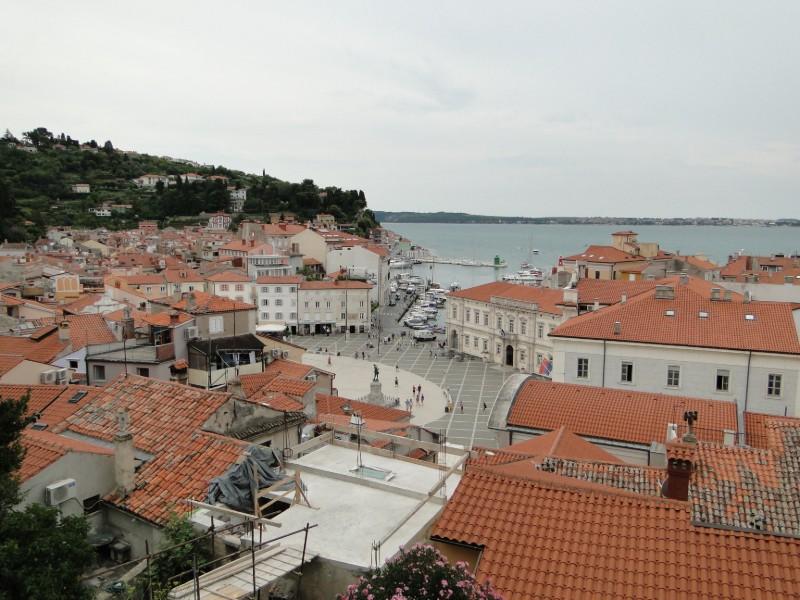 Piraň - náměstí
